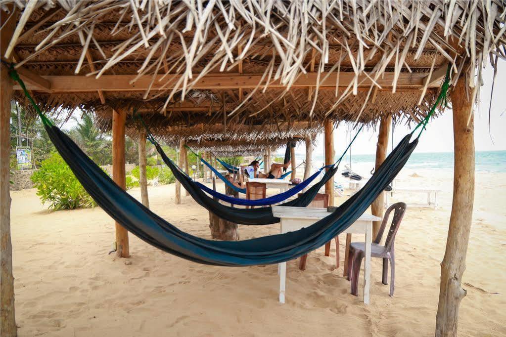 Harmony Beach Resort Tangalle Exterior foto